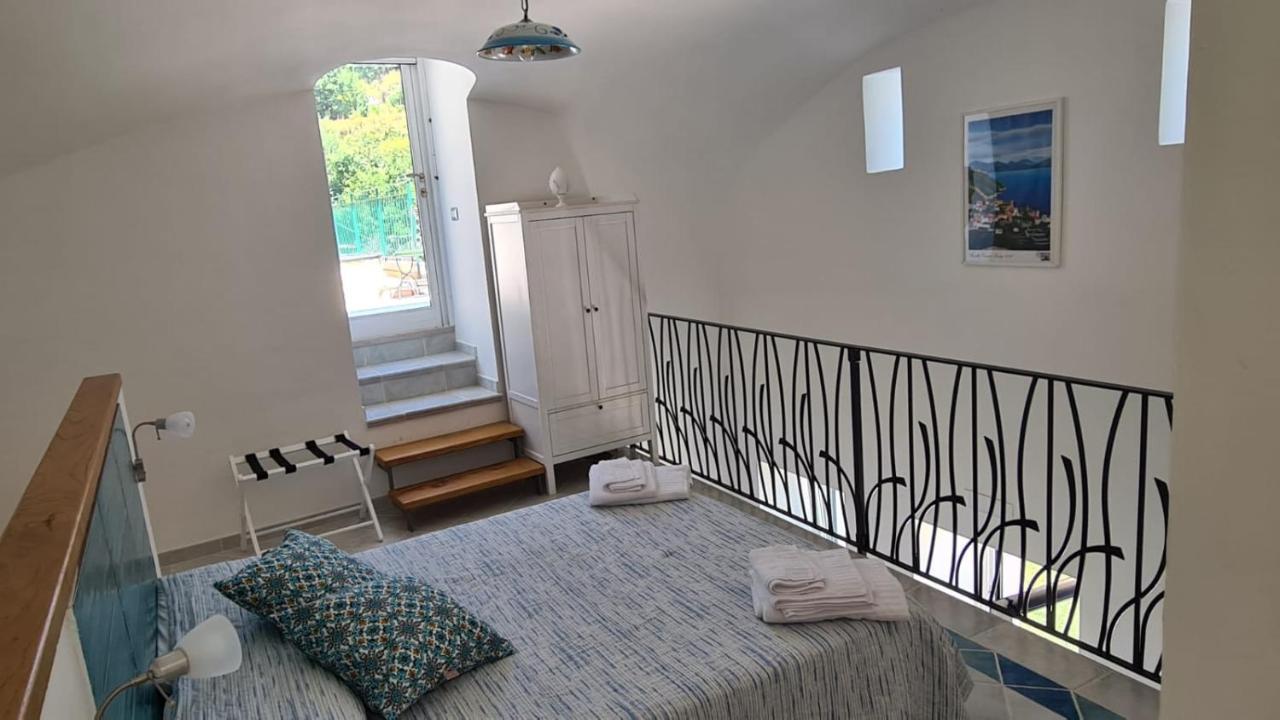 The Little Tower Of Minuta Apartment Scala Bagian luar foto
