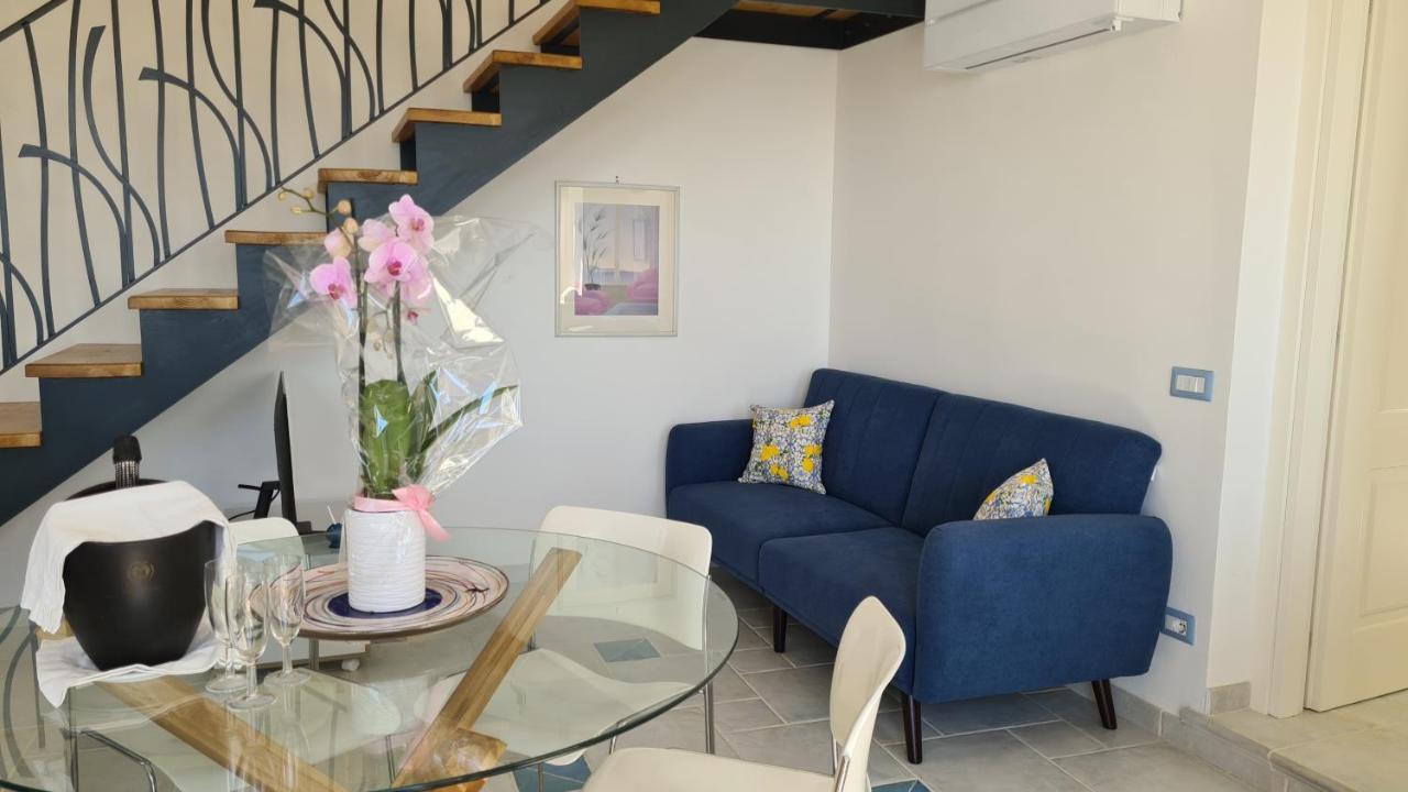 The Little Tower Of Minuta Apartment Scala Bagian luar foto